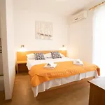 Apartment Gospojica *