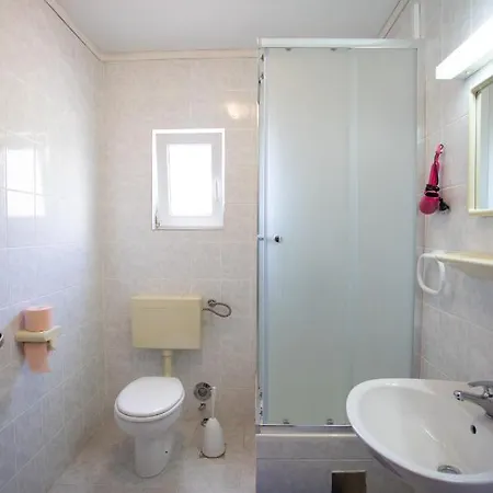 Apartment Gospojica *