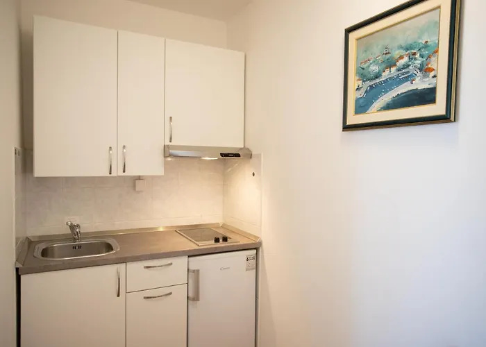 Gospojica Apartament Bol