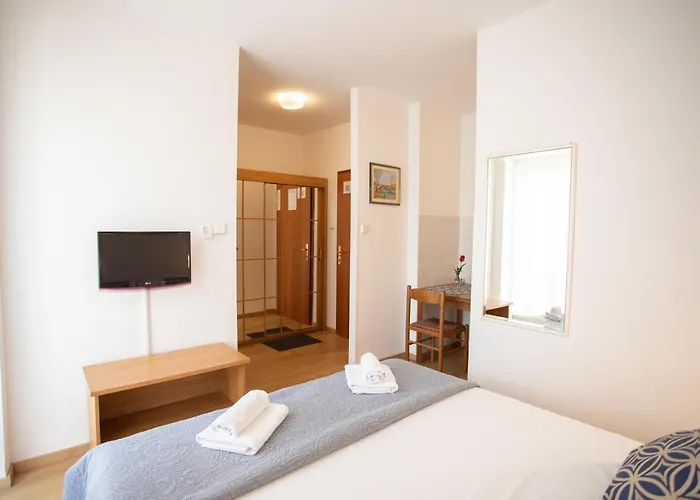 Gospojica Apartament Bol