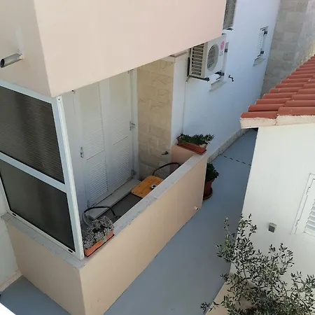 Gospojica 아파트 볼